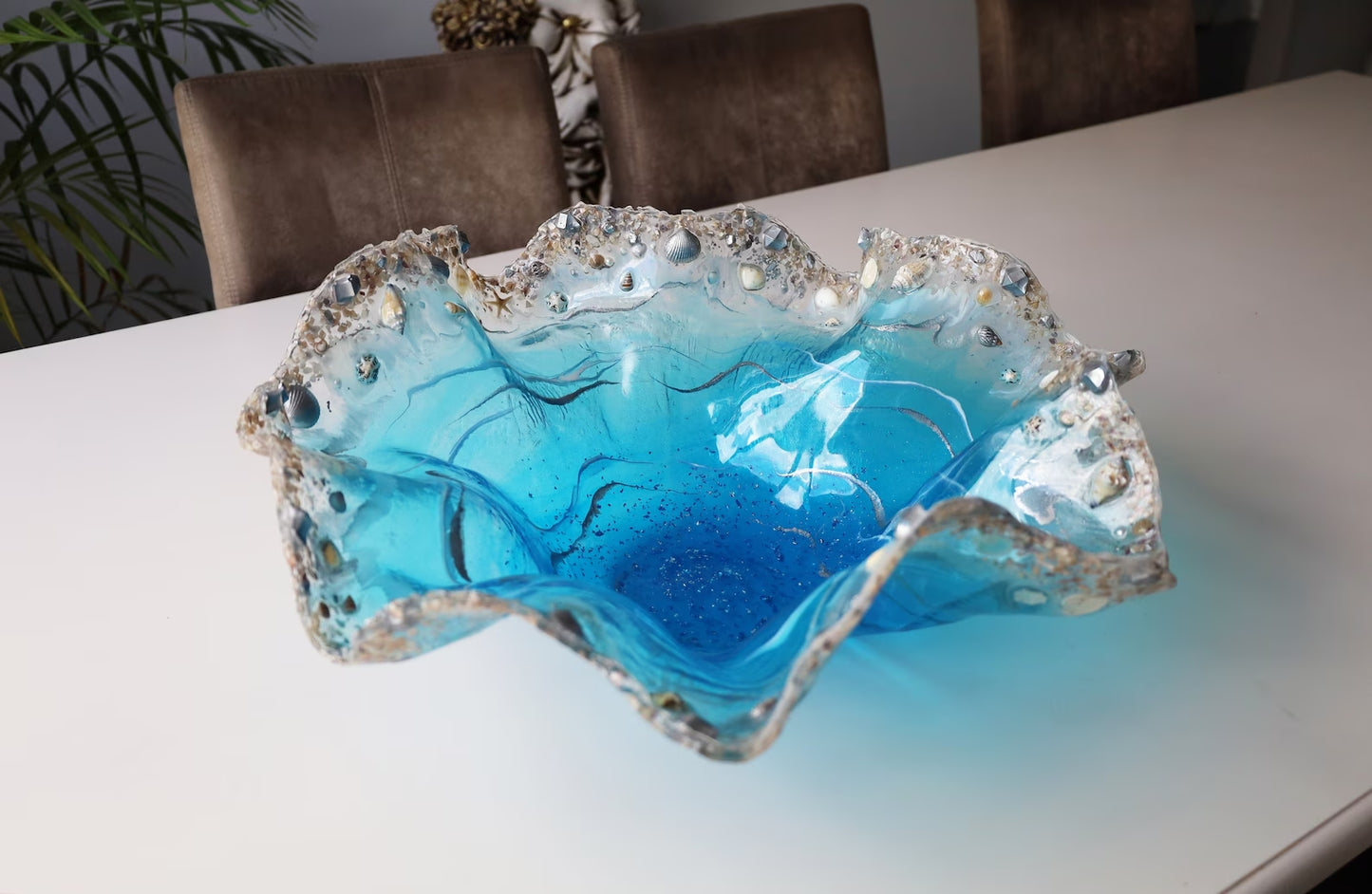 10" Handcrafted Oceanic Sculpt Resin Bowl – Blue Geode-Inspired Design